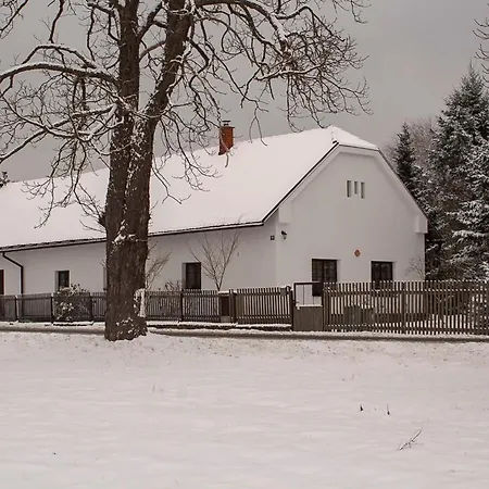 Holiday home Penzion Chalupa Semin *